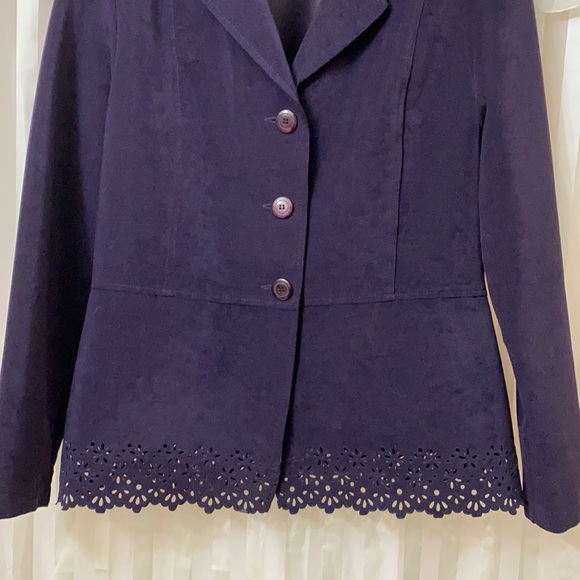 Pretty Deep Purple Jacket - Picture 5 of 6